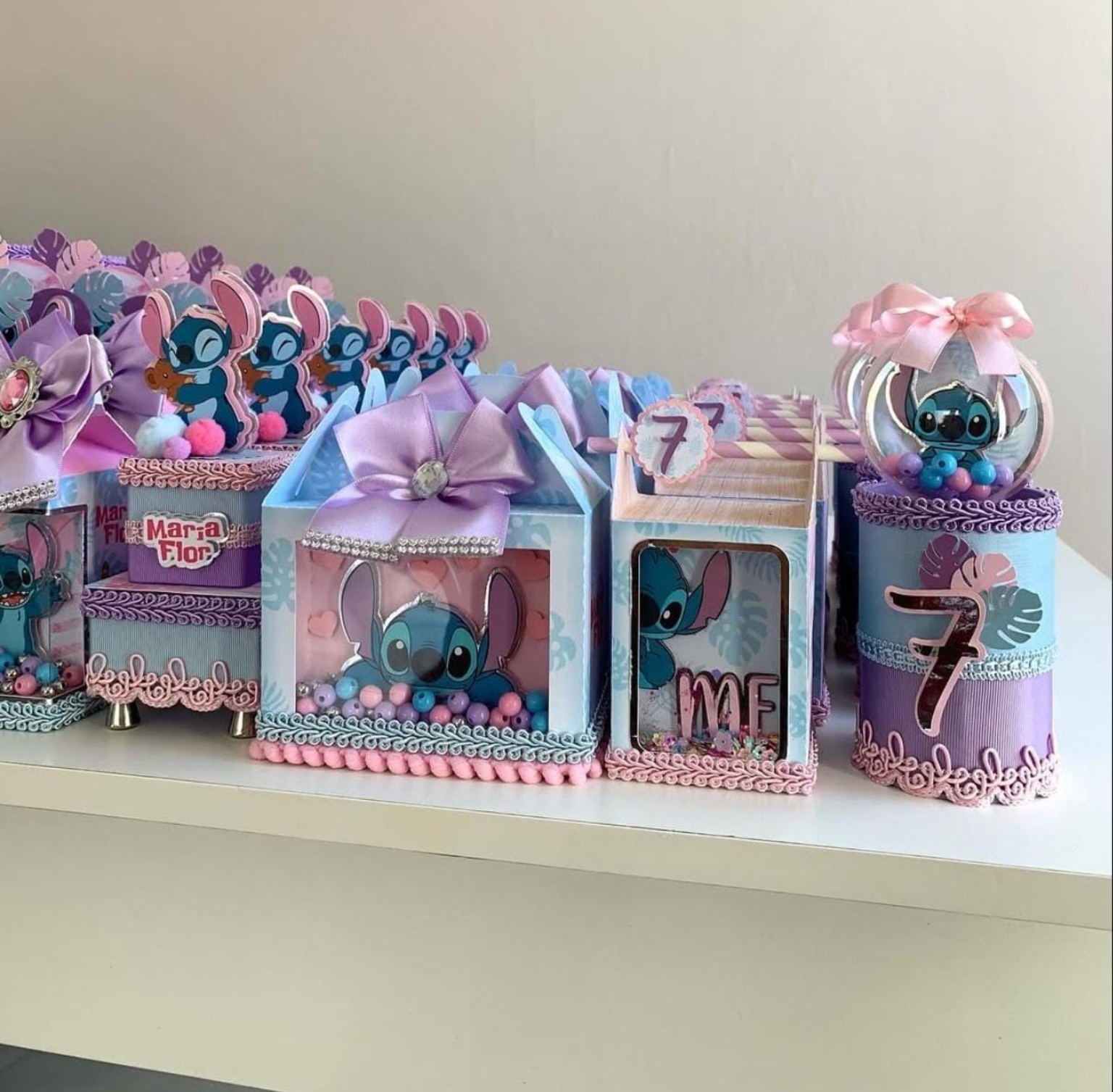 Kit premium personalizado em tons de rosa e lilás